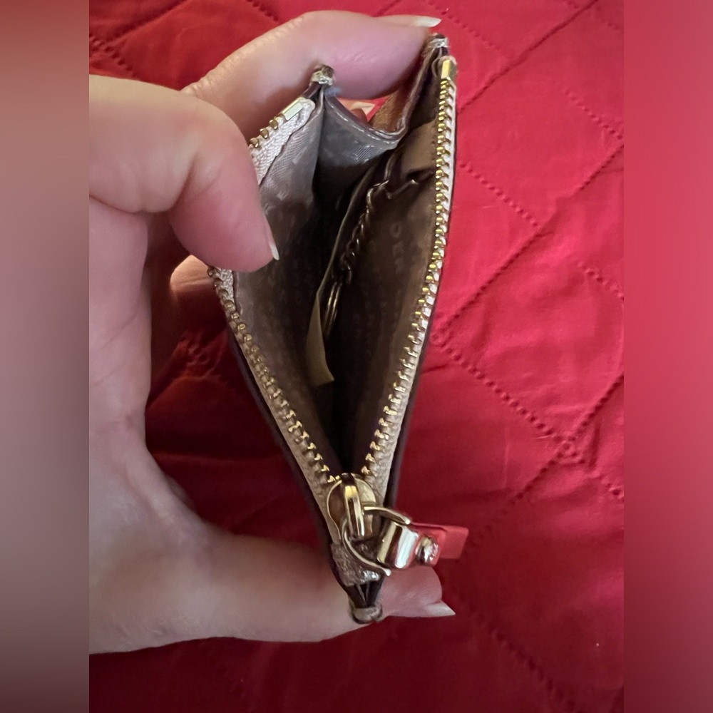 Kate Spade Rose Gold Metallic Glitter Card Holder With Keychain. - Picture 7 of 8